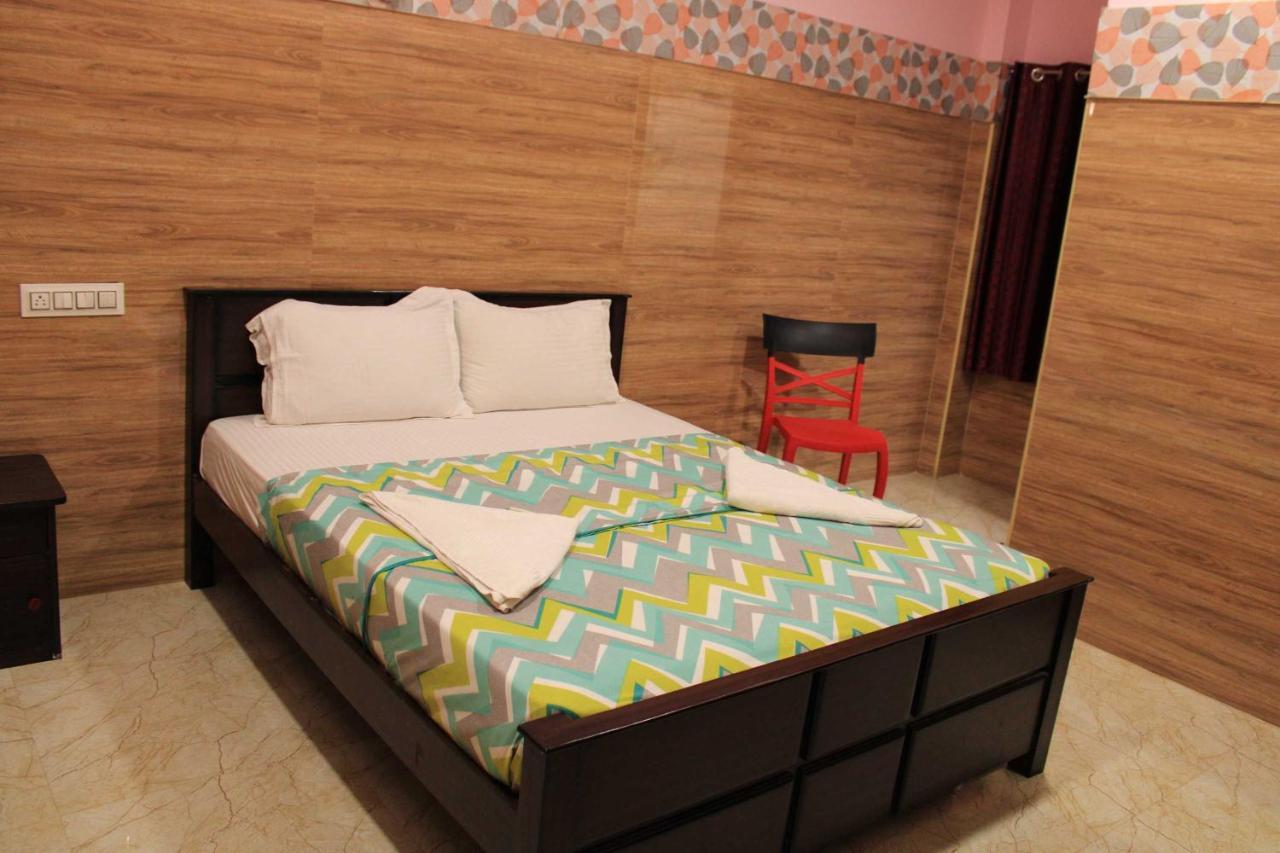Hotel Adhi Residency - Cleanliness & Friendliness Room Vl Vardharaja Temple Канчипурам Экстерьер фото